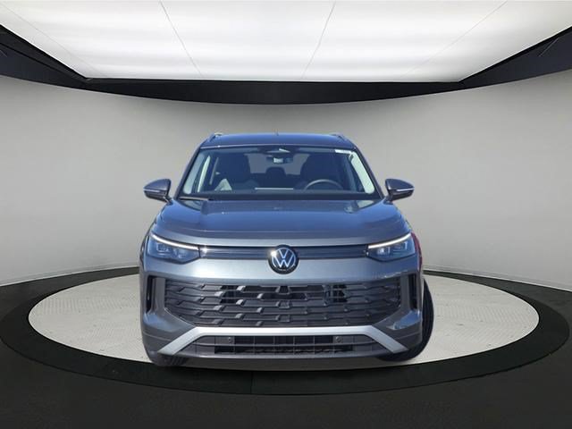 New 2026 Volkswagen Tiguan S FWD image 2