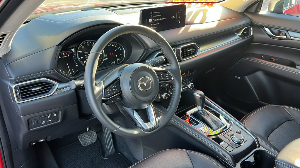 Used 2025 MAZDA CX-5 AWD 2.5 S w/ Premium Plus Pkg image 12
