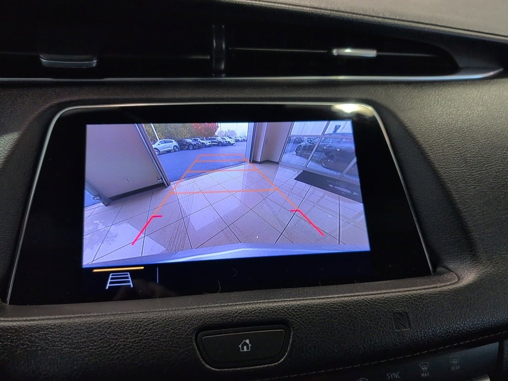 Used 2019 Cadillac XT4 Premium Luxury w/ Technology Package image 20