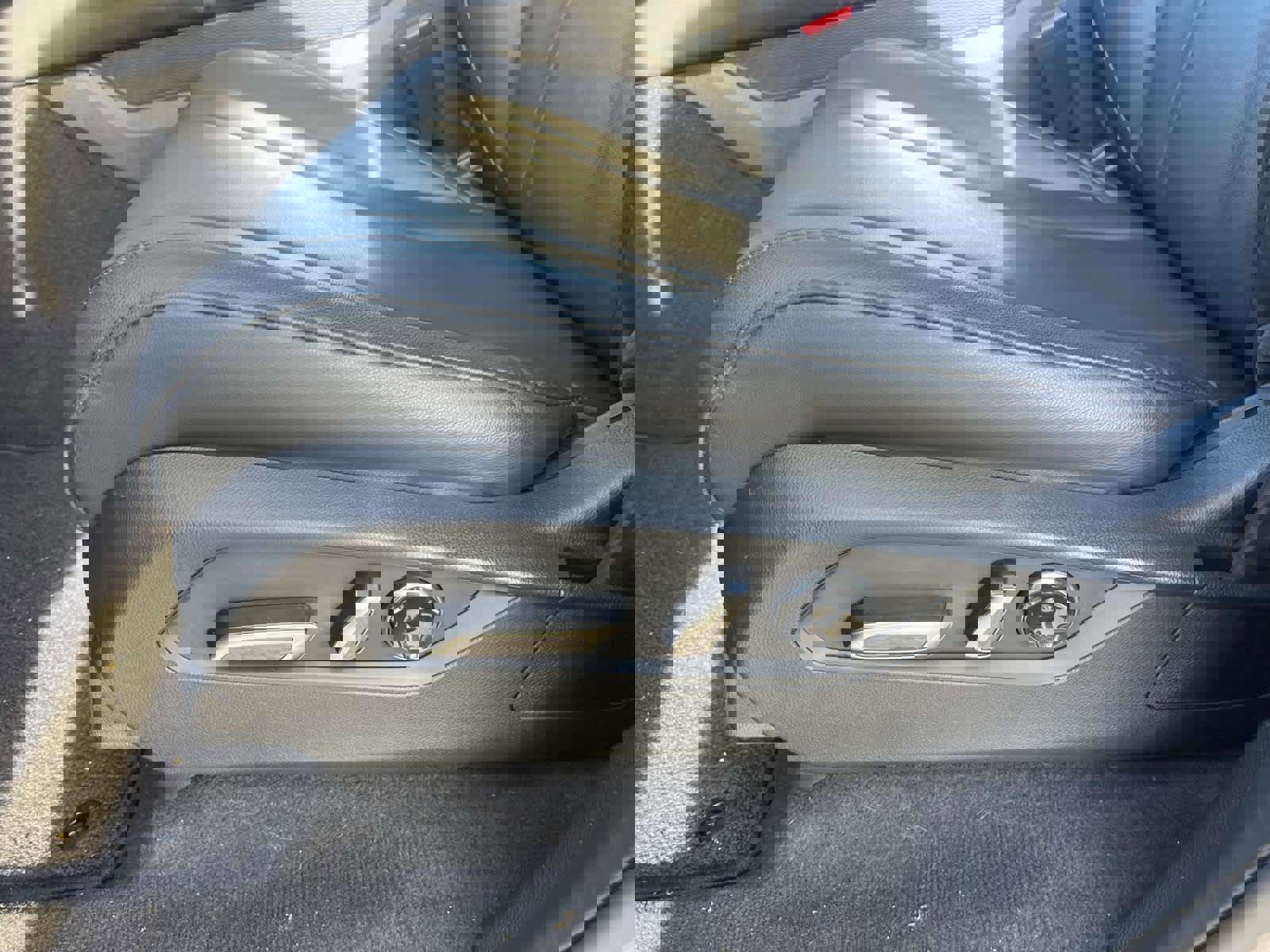 Used 2023 Acura MDX SH-AWD image 14