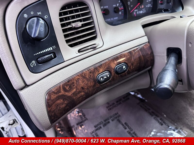 Used 2005 Mercury Grand Marquis LS RWD image 16