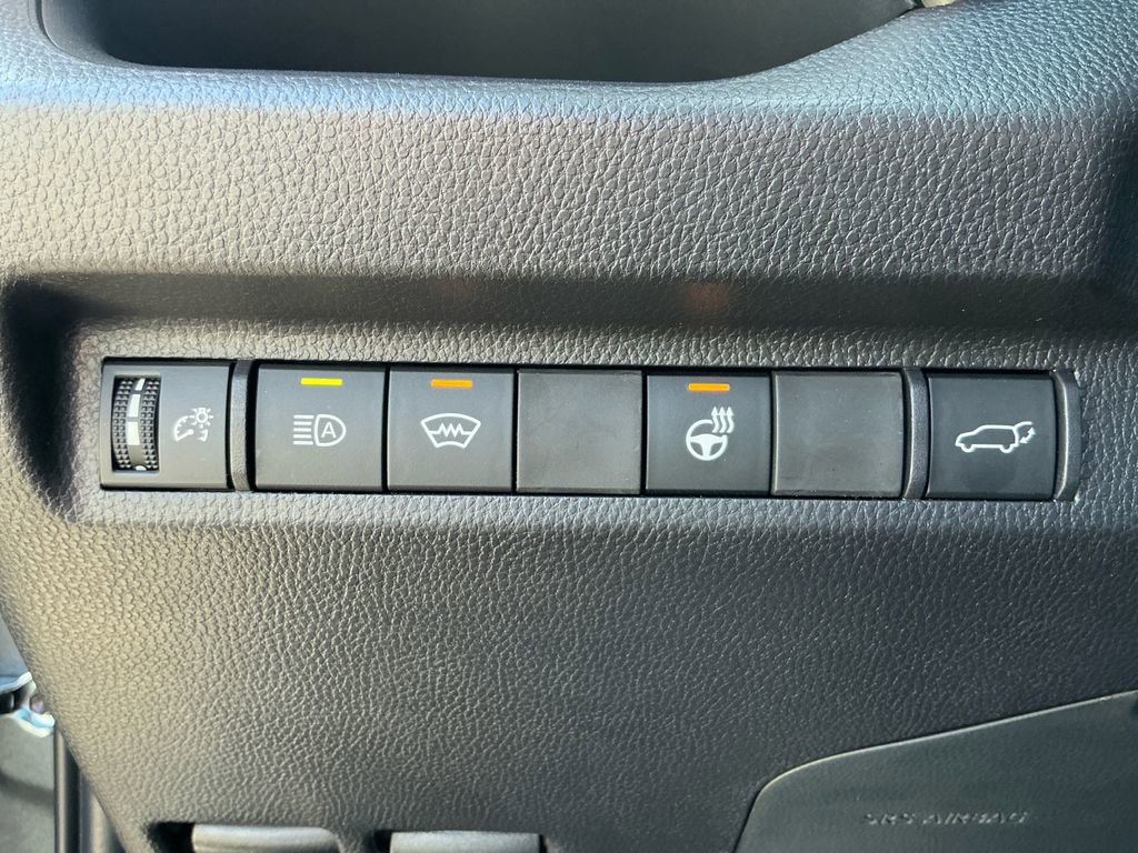 Certified 2025 Toyota RAV4 XLE w/ Convenience Package image 21