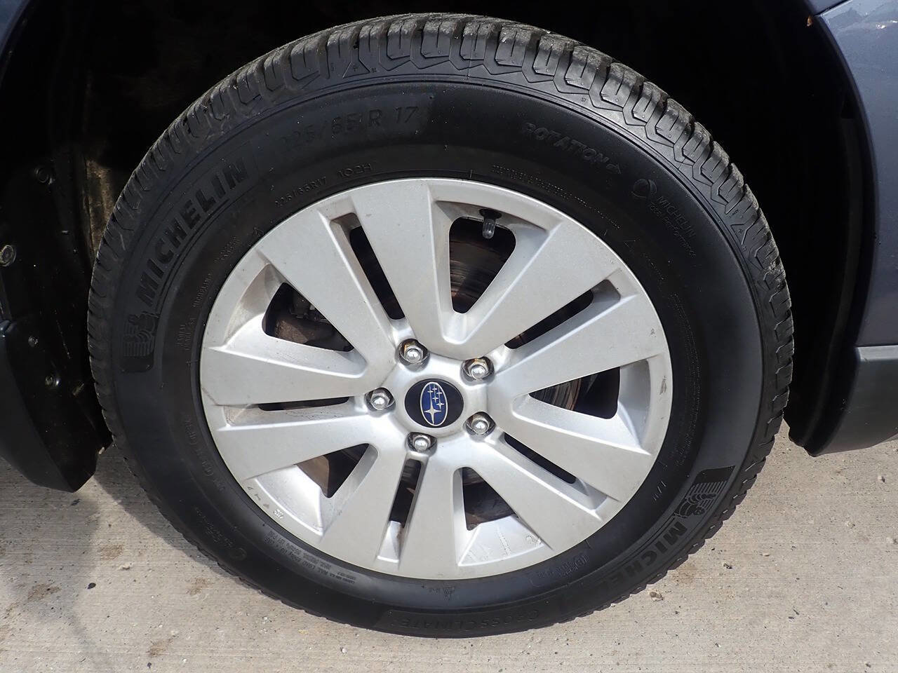 Used 2016 Subaru Outback 2.5i Premium image 36