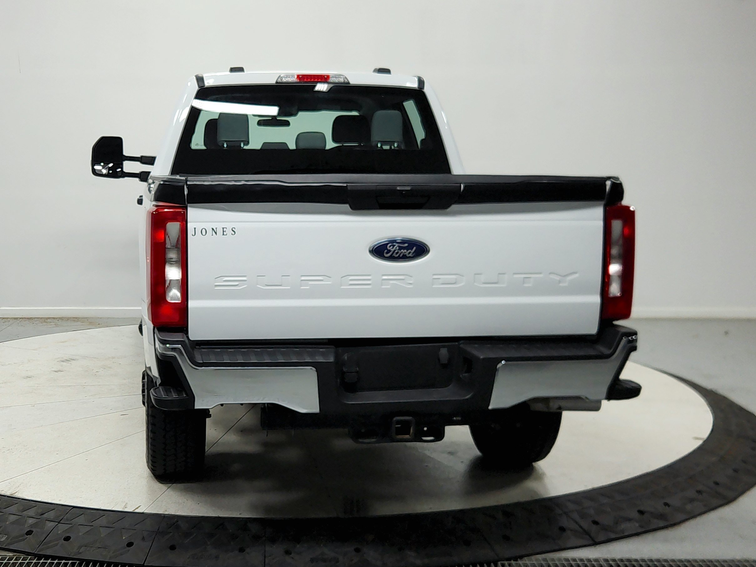 Used 2024 Ford F250 XL w/ FX4 Off-Road Package AWD/4WD image 7