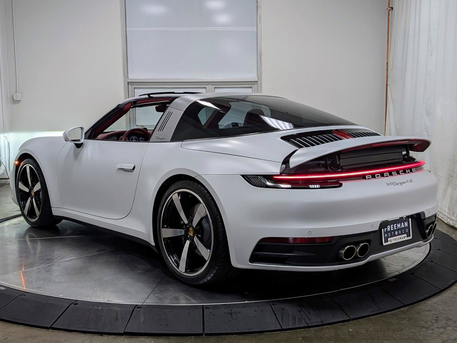 Used 2023 Porsche 911 Targa 4S w/ Premium Package AWD/4WD image 7