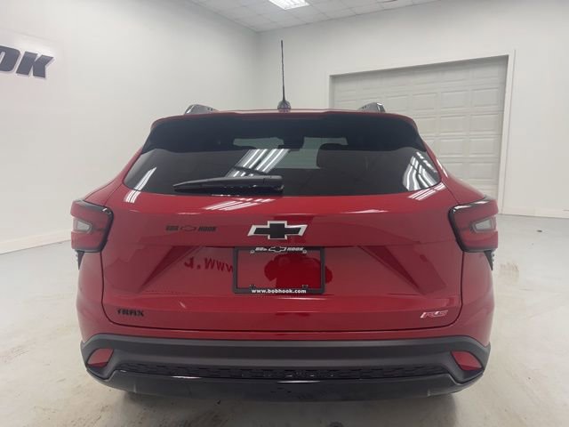 New 2026 Chevrolet Trax RS w/ Driver Confidence Package image 6