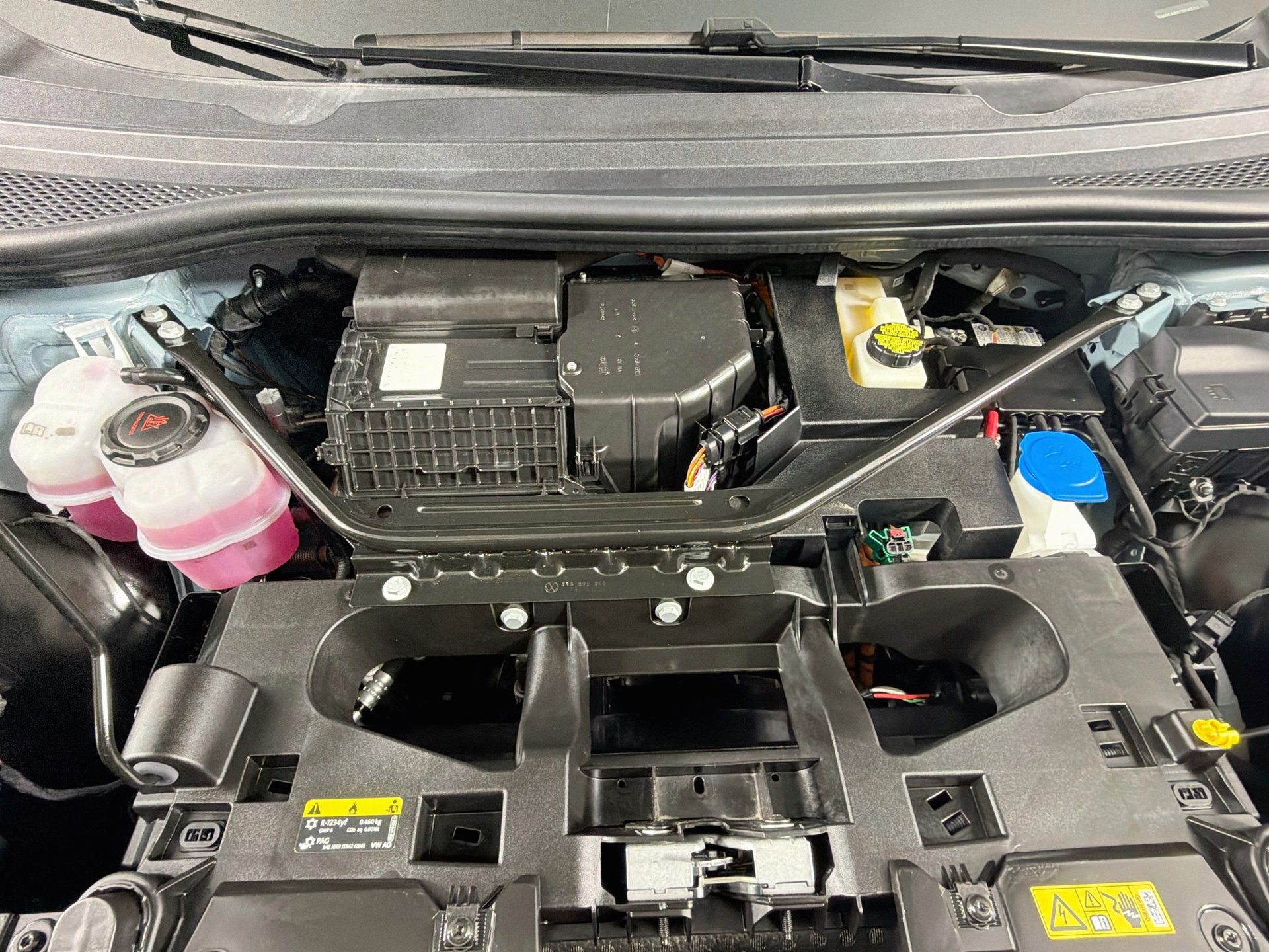 Certified 2024 Volkswagen ID.4 S RWD image 29