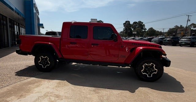 Used 2021 Jeep Gladiator Rubicon AWD/4WD image 2
