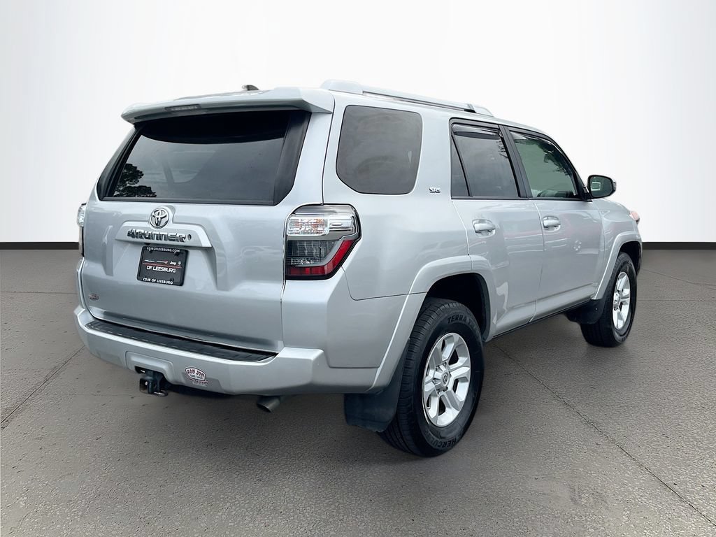 Used 2016 Toyota 4Runner SR5 RWD image 7
