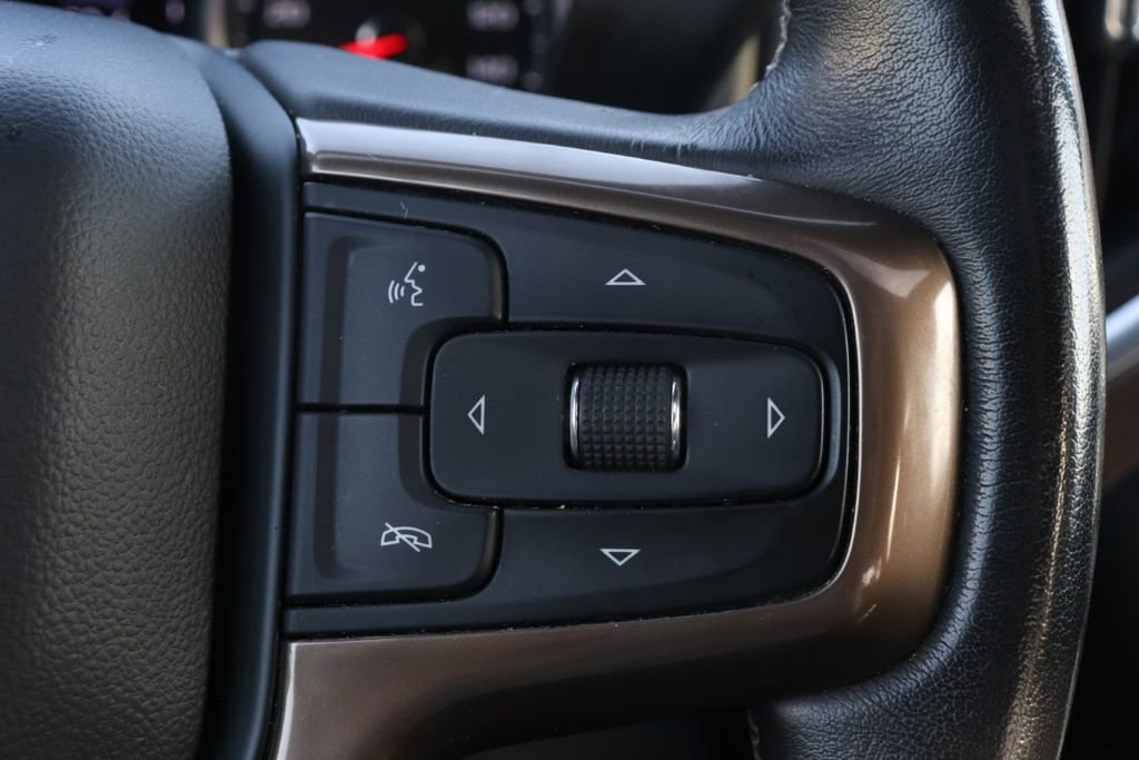Used 2020 Chevrolet Silverado 1500 High Country w/ Technology Package image 36