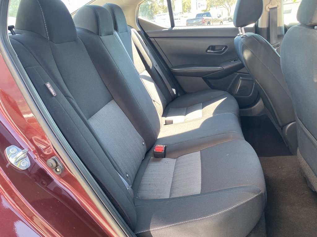 Used 2024 Nissan Sentra SV image 33