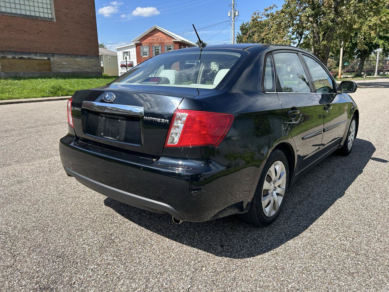 Used 2009 Subaru Impreza 2.5i AWD/4WD image 5