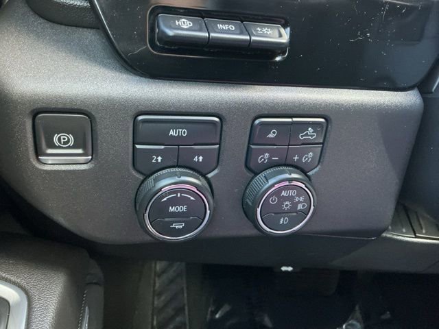 Used 2022 Chevrolet Silverado 1500 LTZ w/ LTZ Premium Package image 22