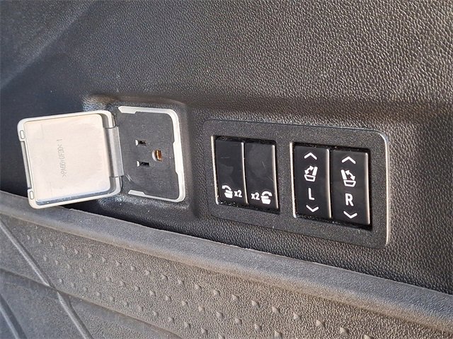 Certified 2021 Chevrolet Tahoe Premier w/ Premium Package image 34