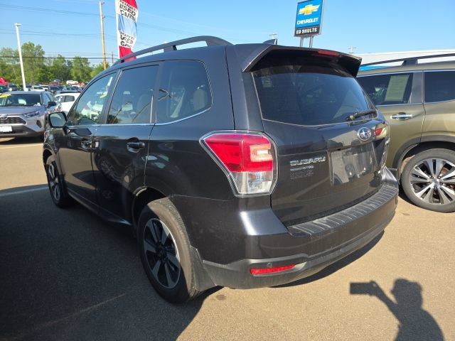 Used 2018 Subaru Forester 2.5i Limited AWD/4WD image 8