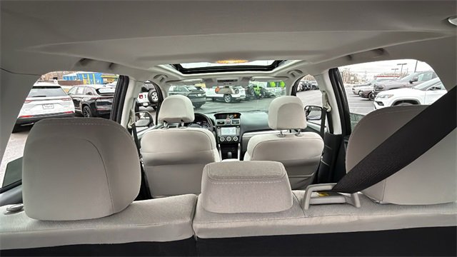 Used 2017 Subaru Forester 2.5i Premium image 30