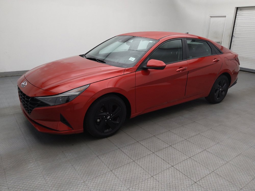Used 2021 Hyundai Elantra SEL FWD image 2