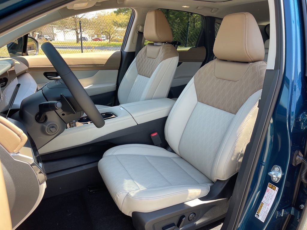 New 2026 Nissan Murano Platinum w/ Cargo Package image 18