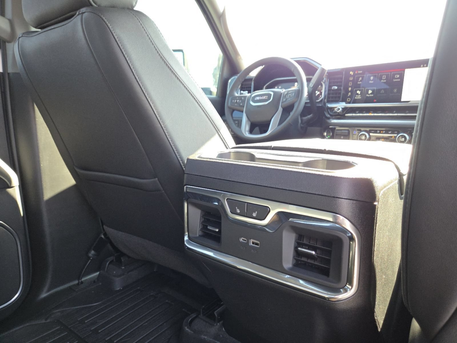 New 2026 GMC Sierra 2500 SLT w/ SLT Premium Package AWD/4WD image 27