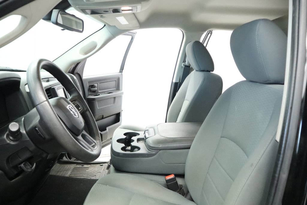 Used 2015 RAM 1500 Express w/ Black Ram 1500 Express Group image 17