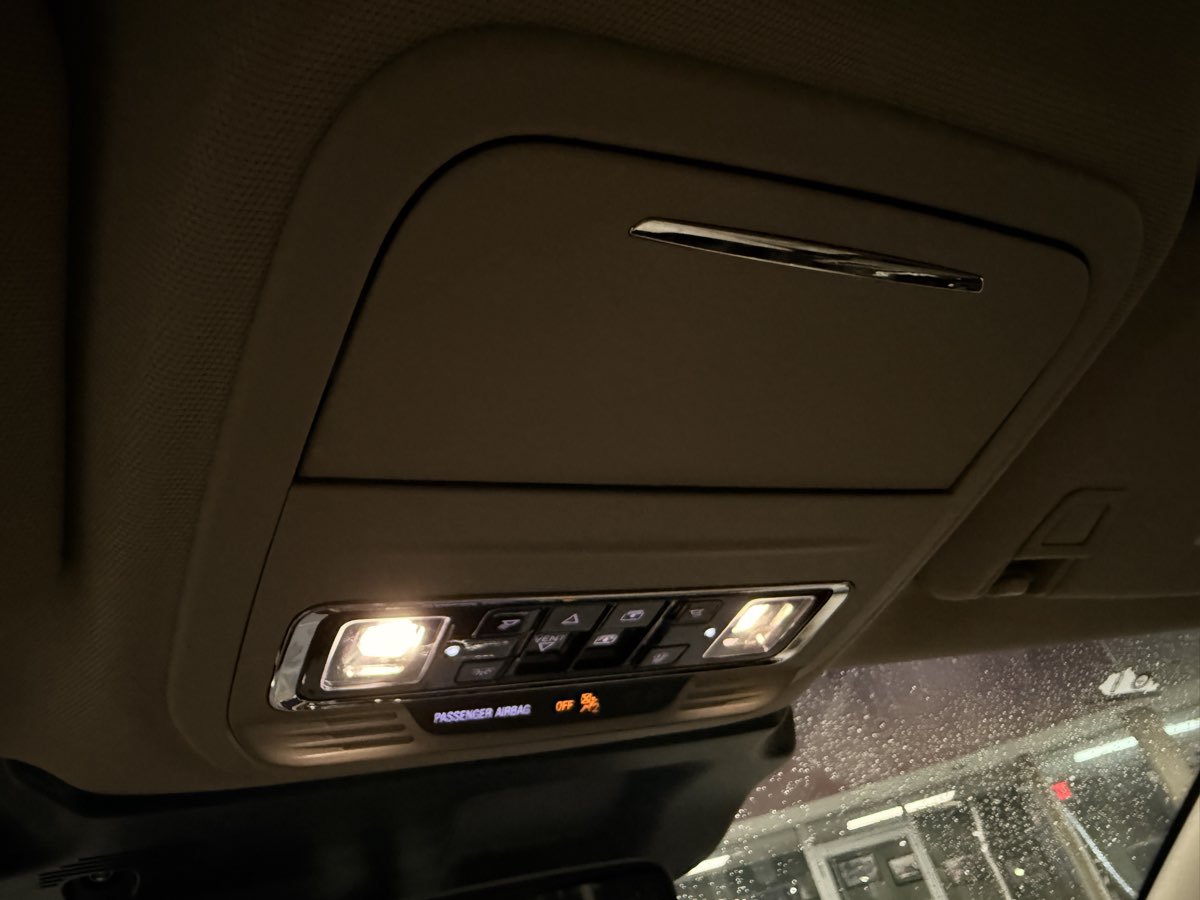 Used 2025 Lincoln Corsair AWD w/ Equipment Group 101A image 48