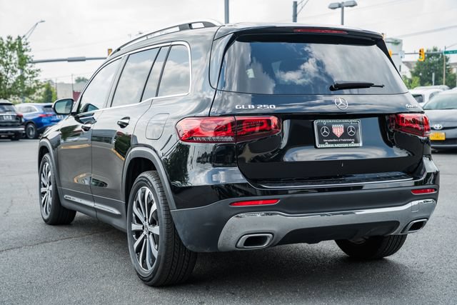 Certified 2023 Mercedes-Benz GLB 250 4MATIC image 5