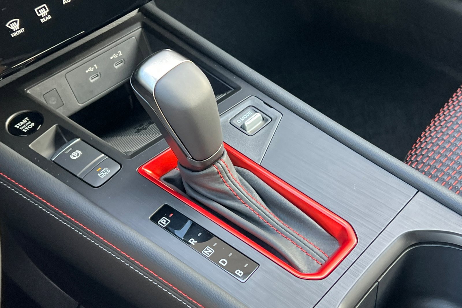 New 2026 Nissan Kicks SR w/ Cold Weather Package image 25