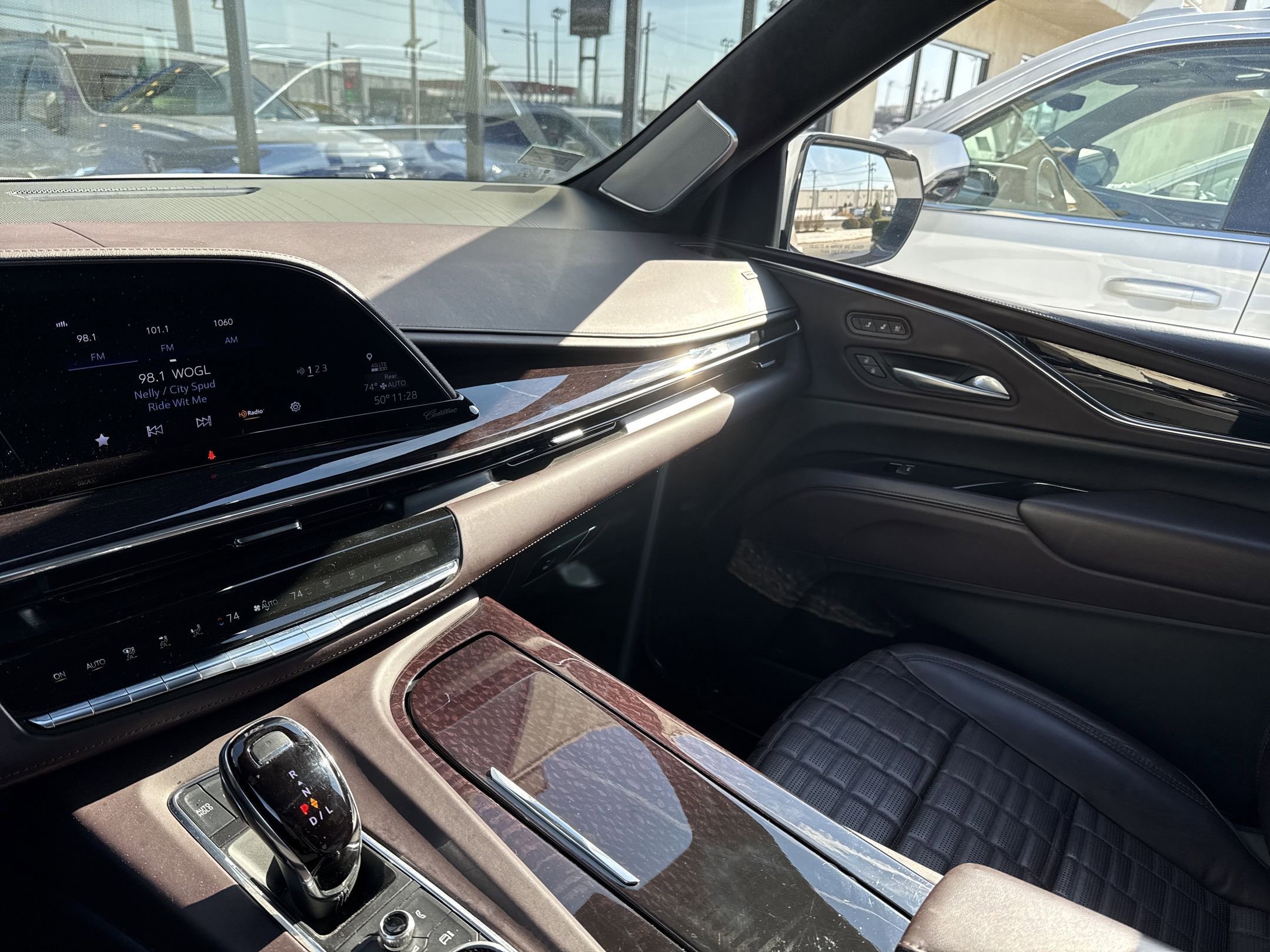 Certified 2023 Cadillac Escalade Sport Platinum image 13