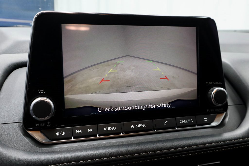 Certified 2024 Nissan Rogue SV image 2