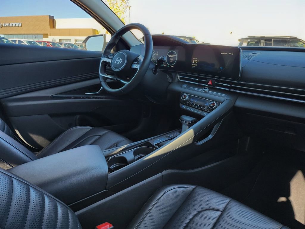 Certified 2024 Hyundai Elantra Limited image 25