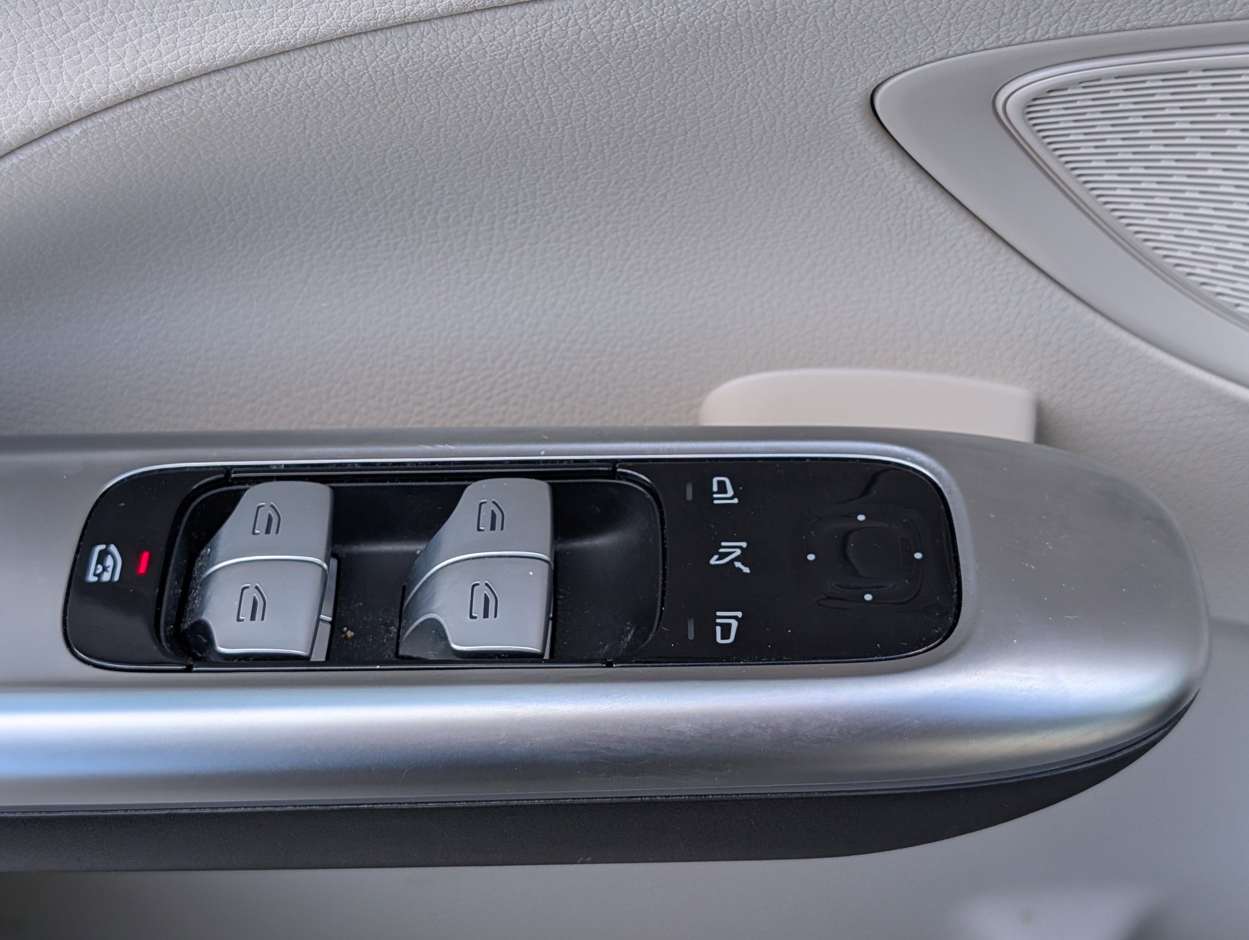 Used 2022 Mercedes-Benz C 300 C 300 image 18