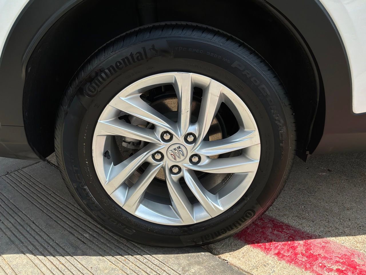 Used 2025 Buick Envista Preferred FWD image 9
