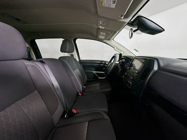 Used 2023 Nissan Titan SV image 26