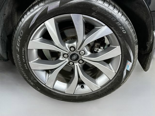 Used 2023 Land Rover Range Rover Evoque R-Dynamic S image 32