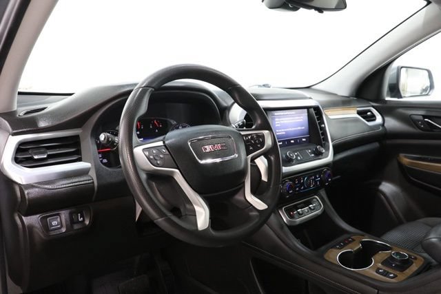 Used 2021 GMC Acadia SLE w/ Driver Convenience Package FWD image 13