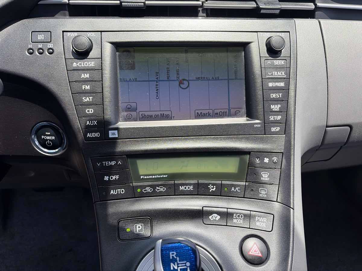 Used 2011 Toyota Prius Four w/ Solar Roof Pkg FWD image 37