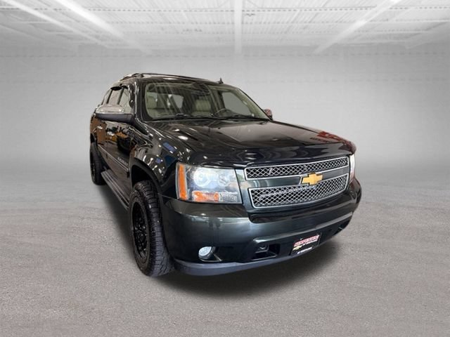 Used 2013 Chevrolet Avalanche LTZ AWD/4WD image 3