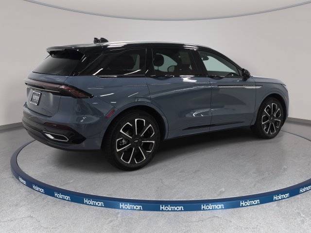 New 2026 Lincoln Nautilus Reserve AWD/4WD image 5