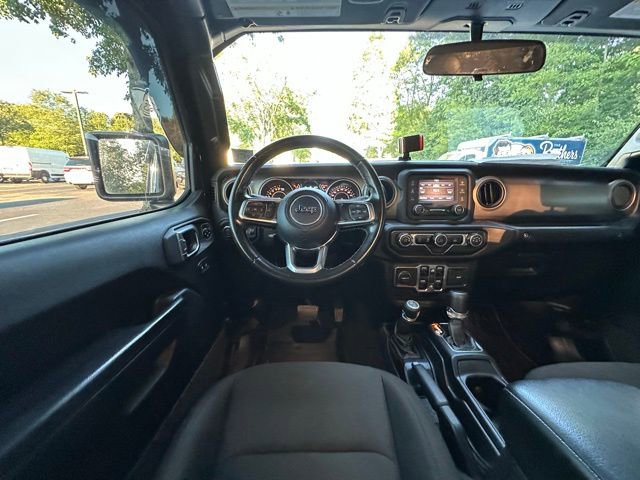 Used 2020 Jeep Gladiator Sport w/ Quick Order Package 24S image 17