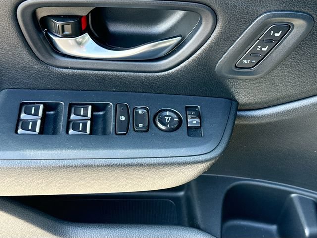 Used 2024 Honda Pilot Touring image 17