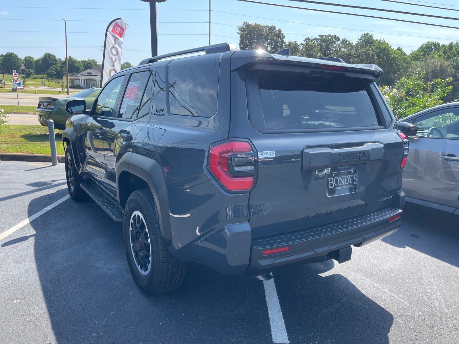 New 2026 Toyota 4Runner TRD Off-Road Premium AWD/4WD image 12