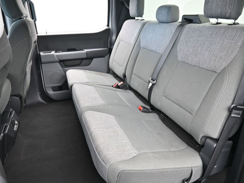 Used 2025 Ford F250 XLT image 31