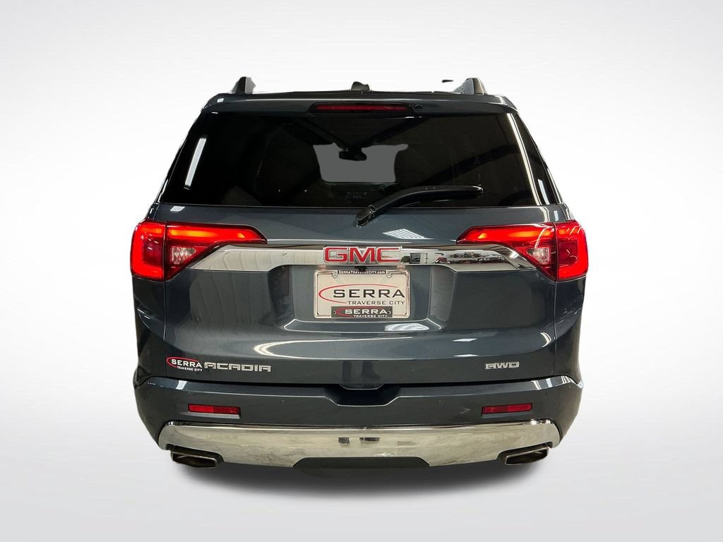 Used 2019 GMC Acadia Denali w/ Technology Package AWD/4WD image 4