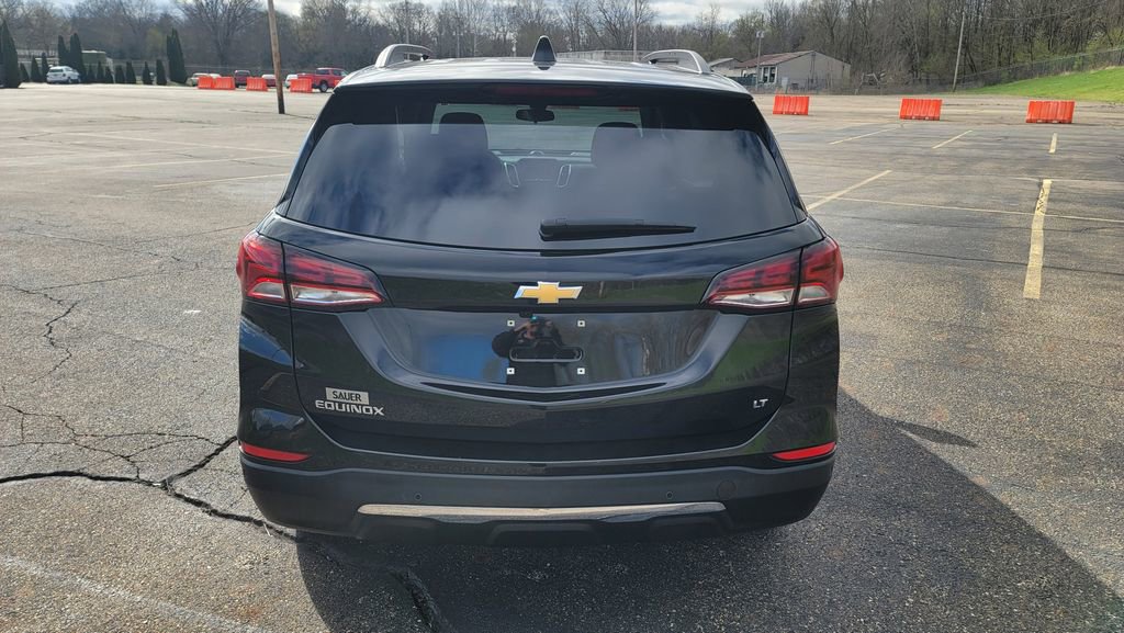 Used 2024 Chevrolet Equinox LT w/ LPO, Floor Liner Package image 10