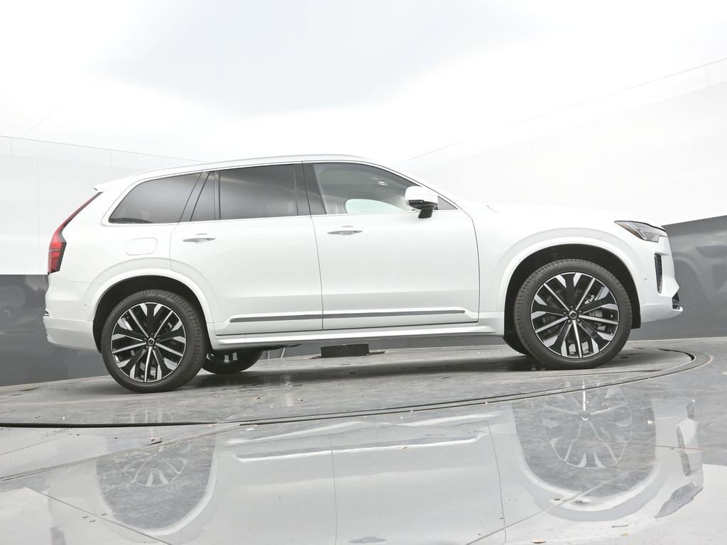 New 2026 Volvo XC90 B6 Ultra w/ Protection Package image 35