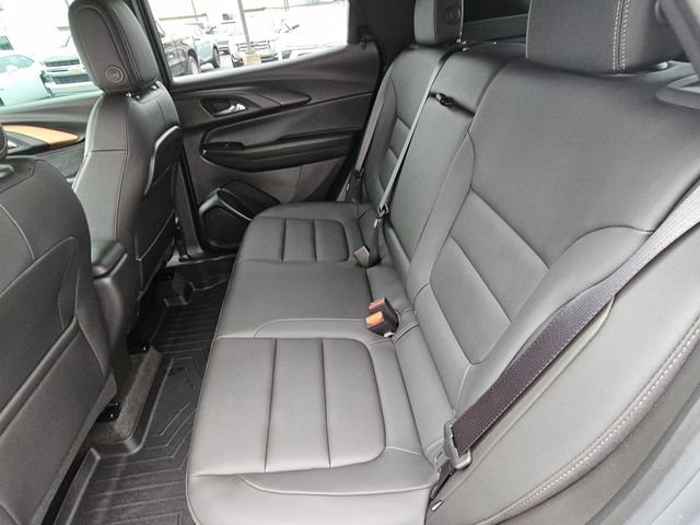 Used 2023 Chevrolet TrailBlazer ACTIV FWD image 28