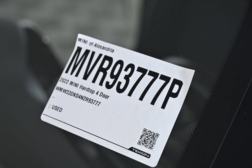 Certified 2022 MINI Cooper 4-Door Hardtop FWD image 29