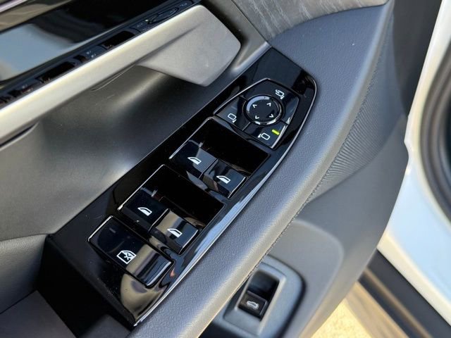 Used 2026 BMW 530i image 19