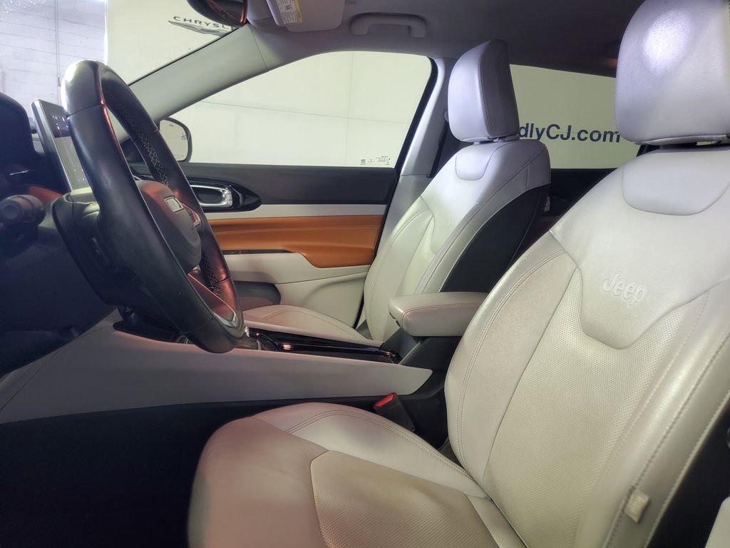 Used 2022 Jeep Compass Limited image 10