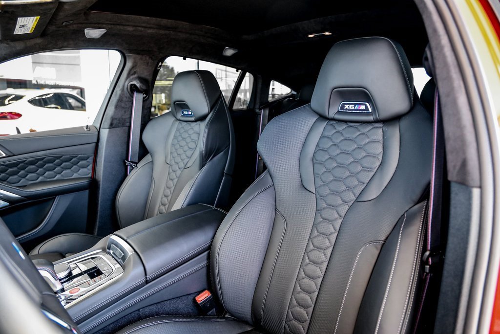 New 2026 BMW X6 M Competition w/ Executive Package image 33